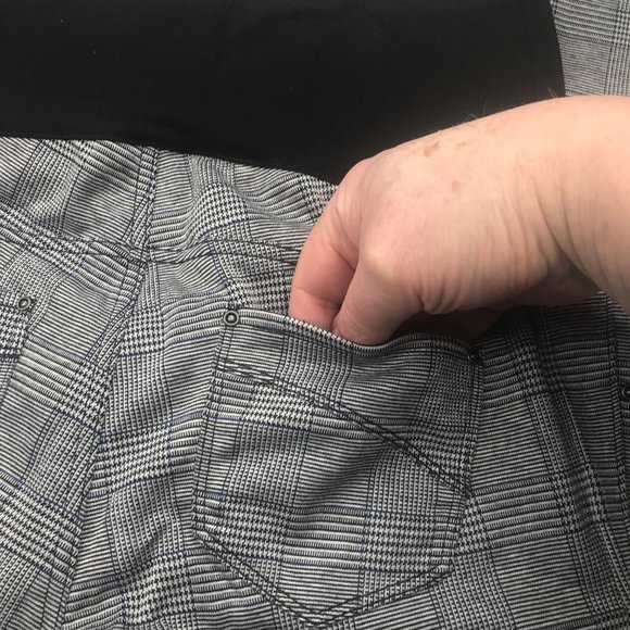 Time And Tru Women's Size Medium 8-10 Maternity Jegging Multicolor Plaid New - Picture 14 of 15